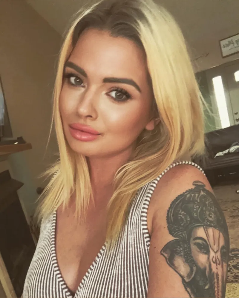 dollysfavoritetwins's onlyfans public profile picture