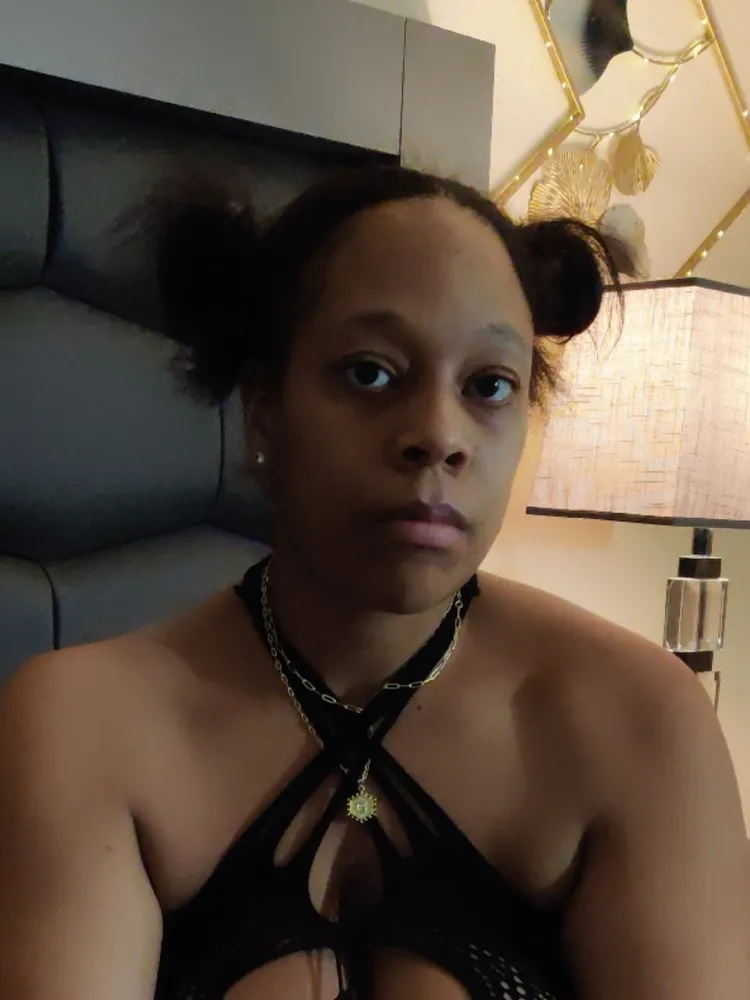 LEGENDARY LA GURL