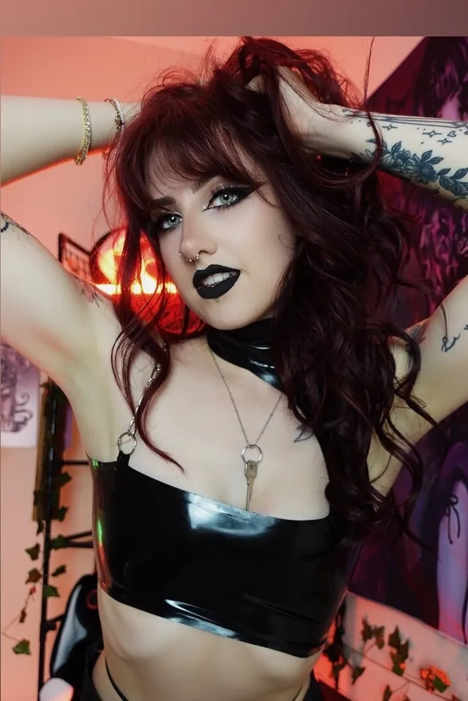 IVY FOX