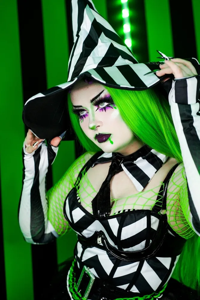 ravekittyfree's onlyfans public profile picture