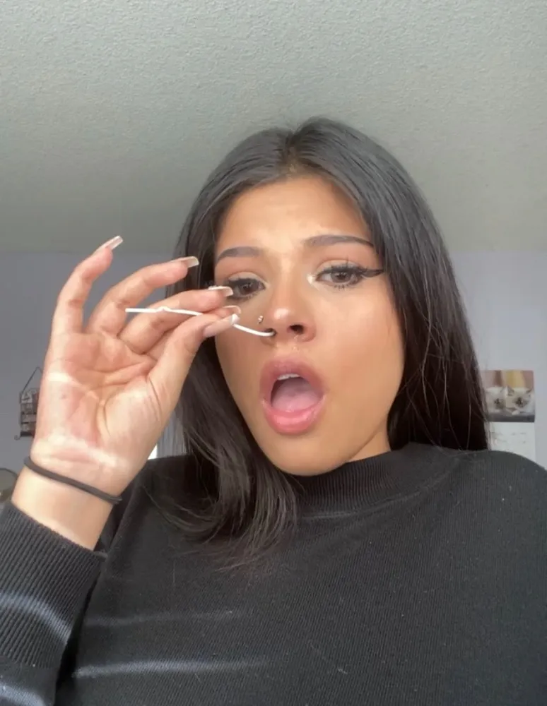 sneakysneezer's onlyfans public profile picture