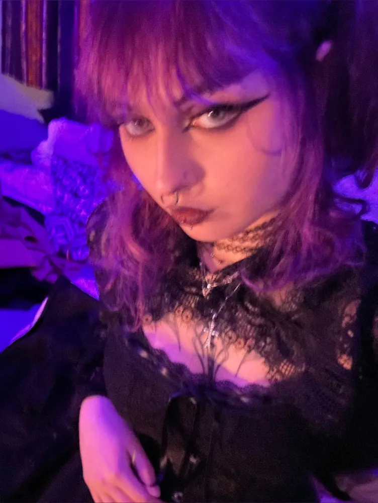 Alisha Victoria Raven