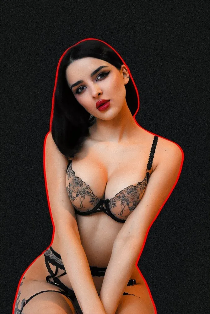 Lory Dark