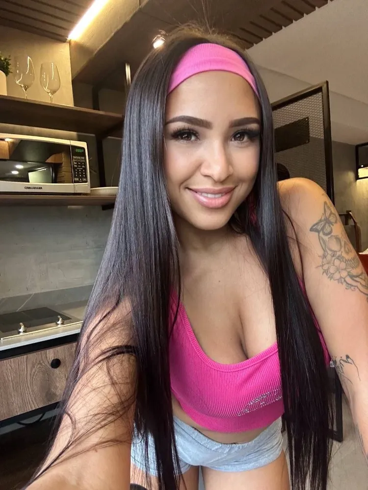 Sarahhottest peruvian girl on OF content 6