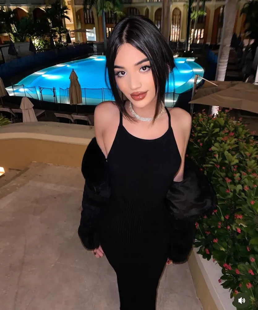 Mia 18yo ˚.༘⋆ content 5
