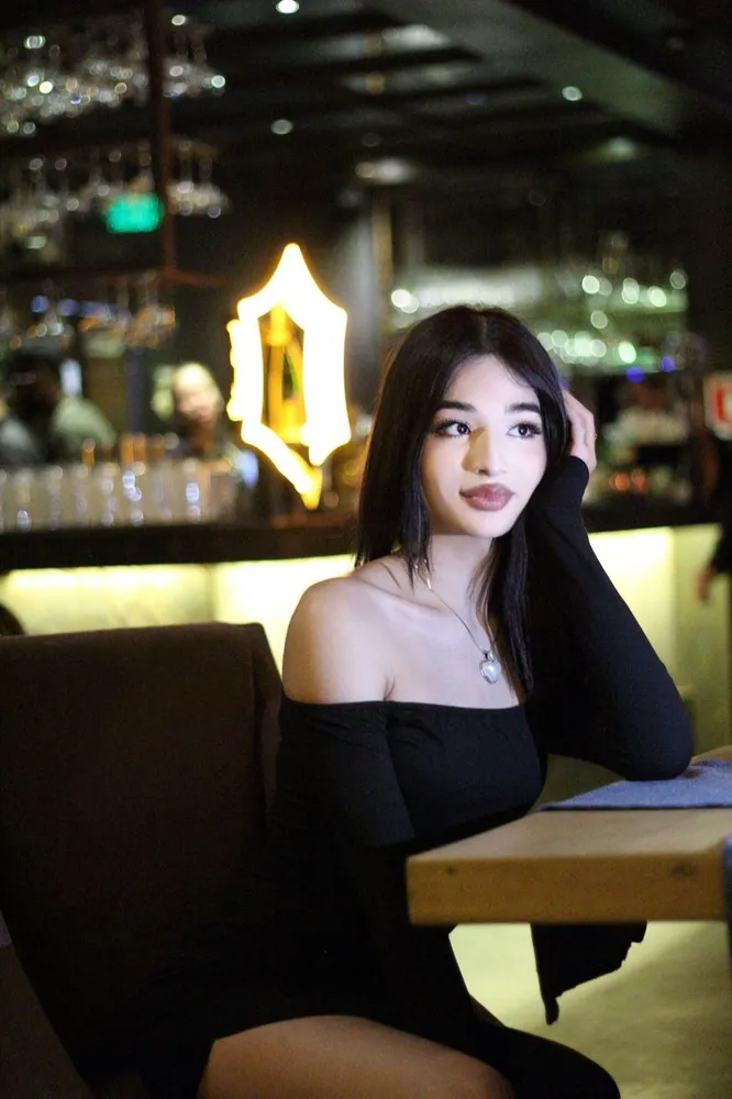 Mia 18yo ˚.༘⋆ content 6
