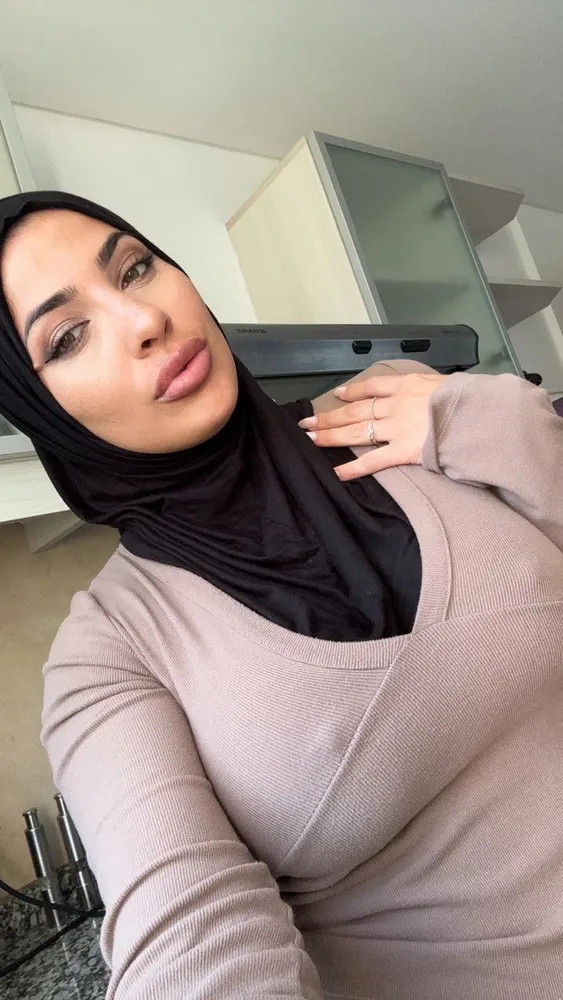 Leila Onyx 𓃠☾ | ليلى أونيكس content 1