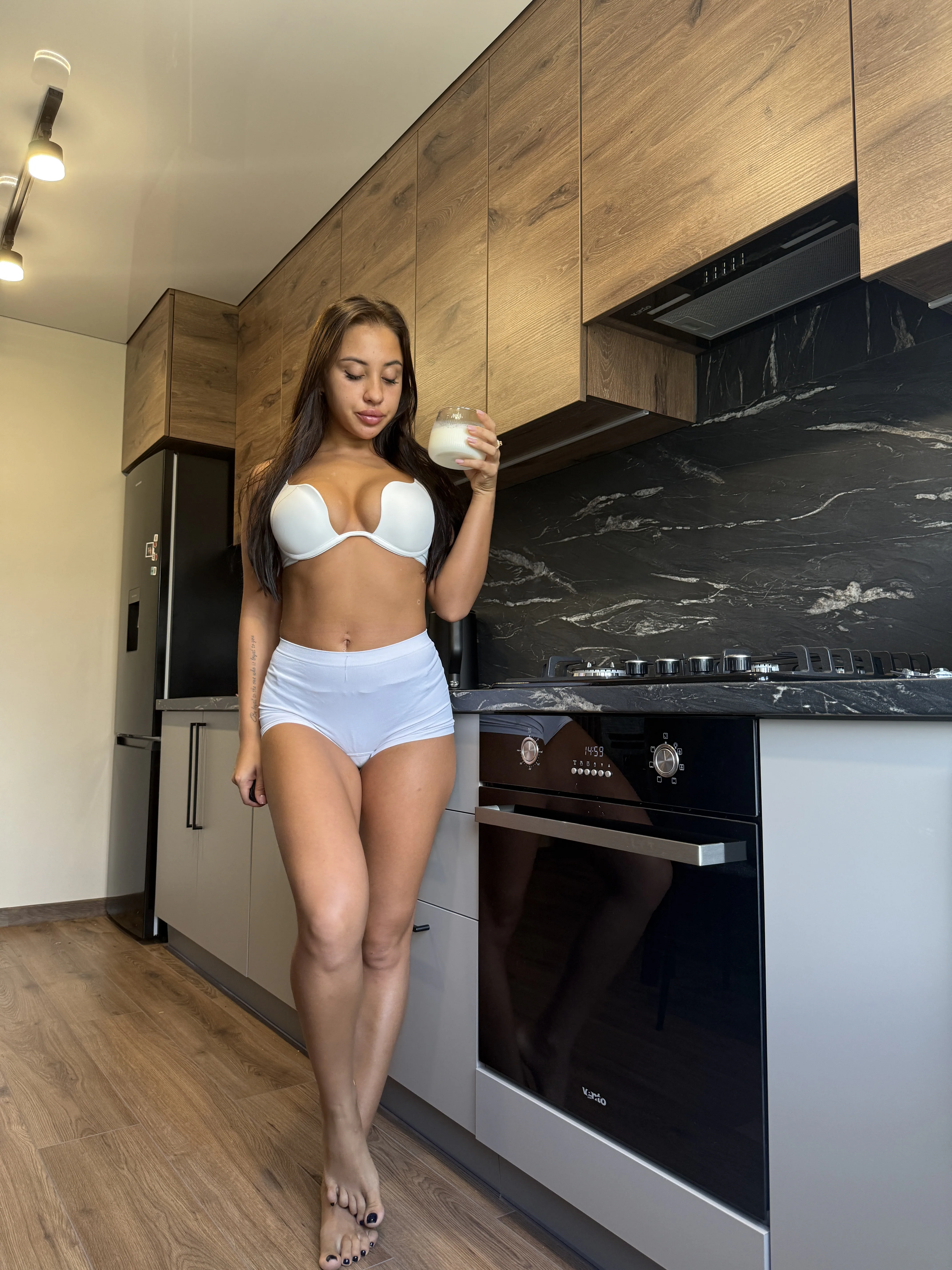 Dana Candy content 16